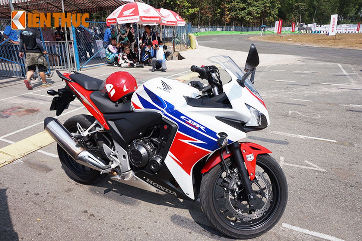 Can canh moto the thao CBR500R cua Honda Viet Nam-Hinh-19